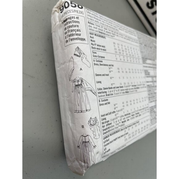 Simplicity Renaissance Costume Collection RR Sizes 14-20 Sewing Pattern 9058 NEW - Picture 3 of 6